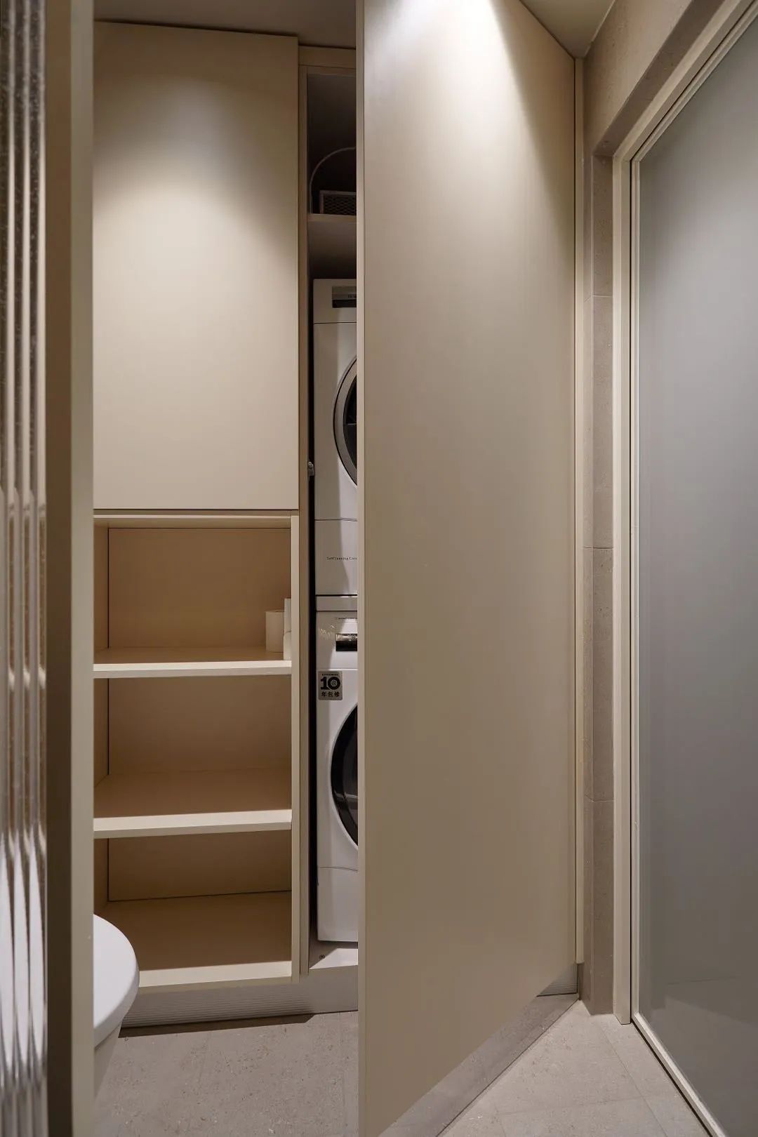 奶油色云朵小屋丨中国北京丨凤凰空间-19