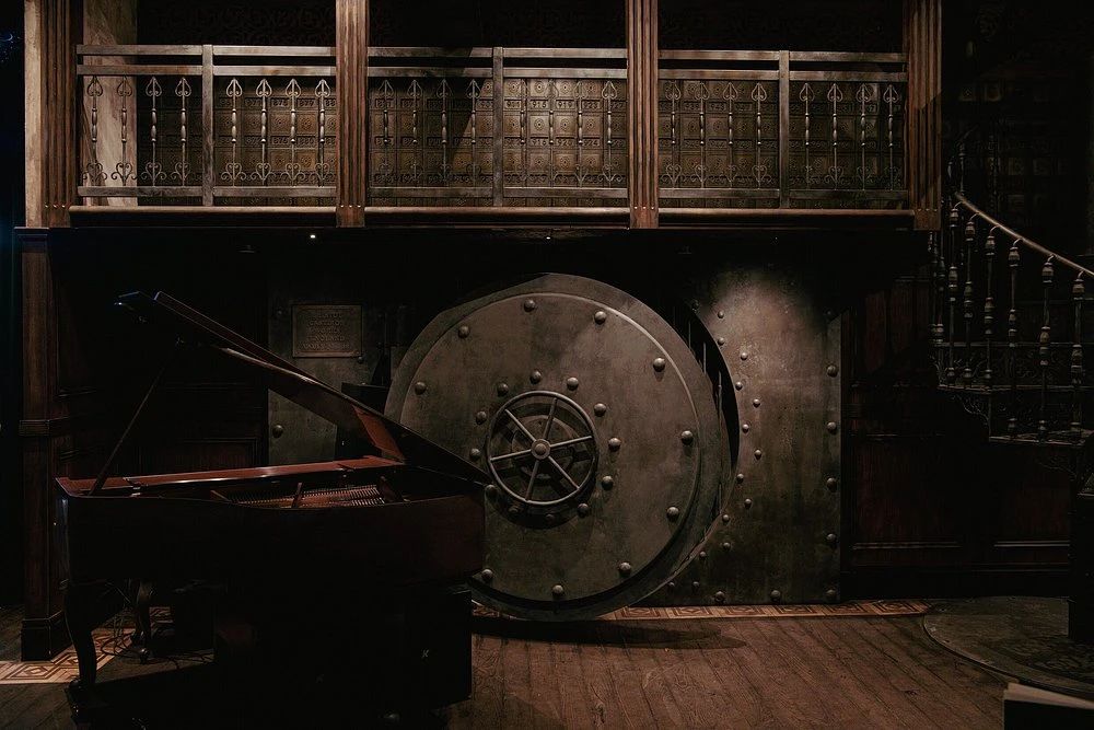 Maggie Choos 酒吧丨中国香港丨Ashley Sutton-8