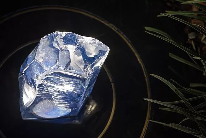 "静"动之间 | 雕塑艺术激活生活空间-12