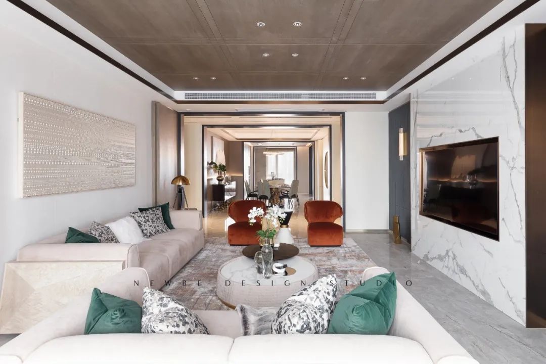 未来浪漫叙事 · 275m²轻奢混搭婚房设计丨刘丹萍,张一茜-16