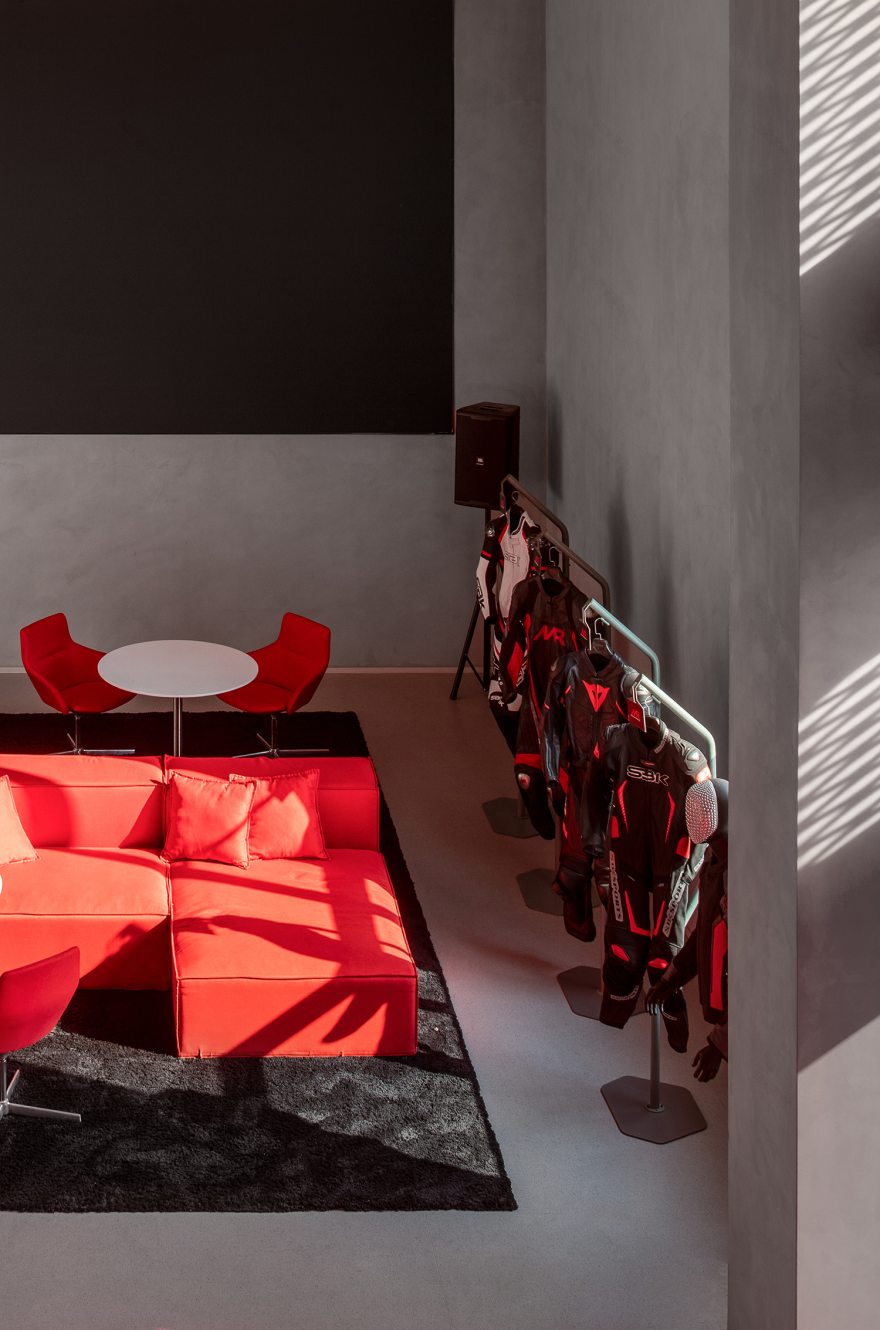 SBK 节奏运动展厅丨中国上海丨赵牧桓室内设计研究室-12