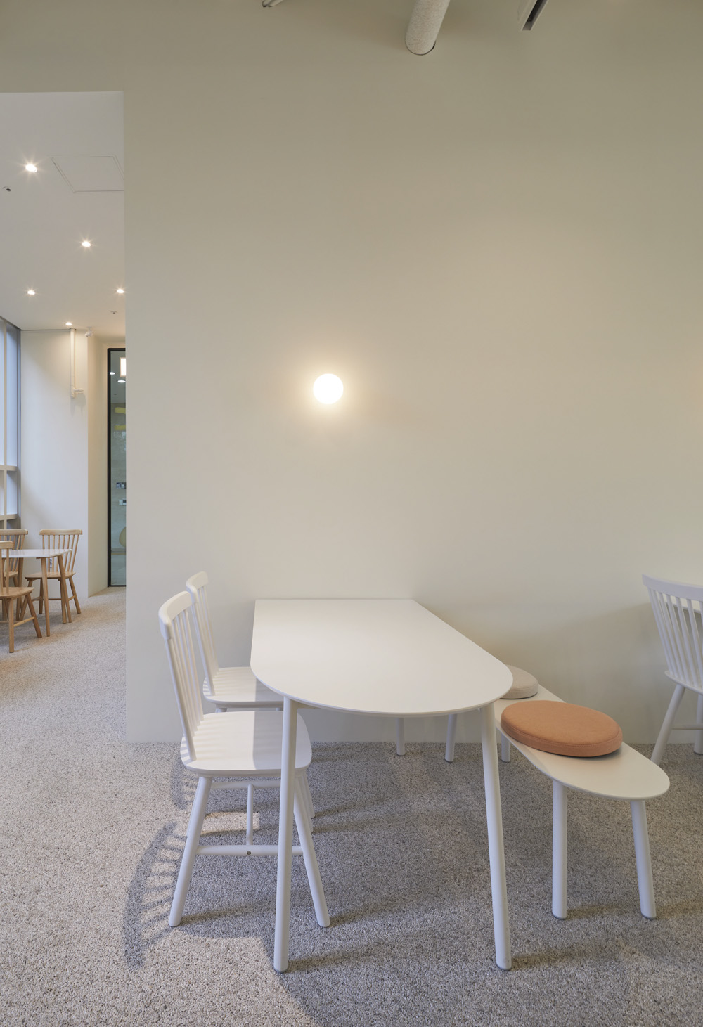 首尔时尚咖啡厅 | 现代极简之美-13