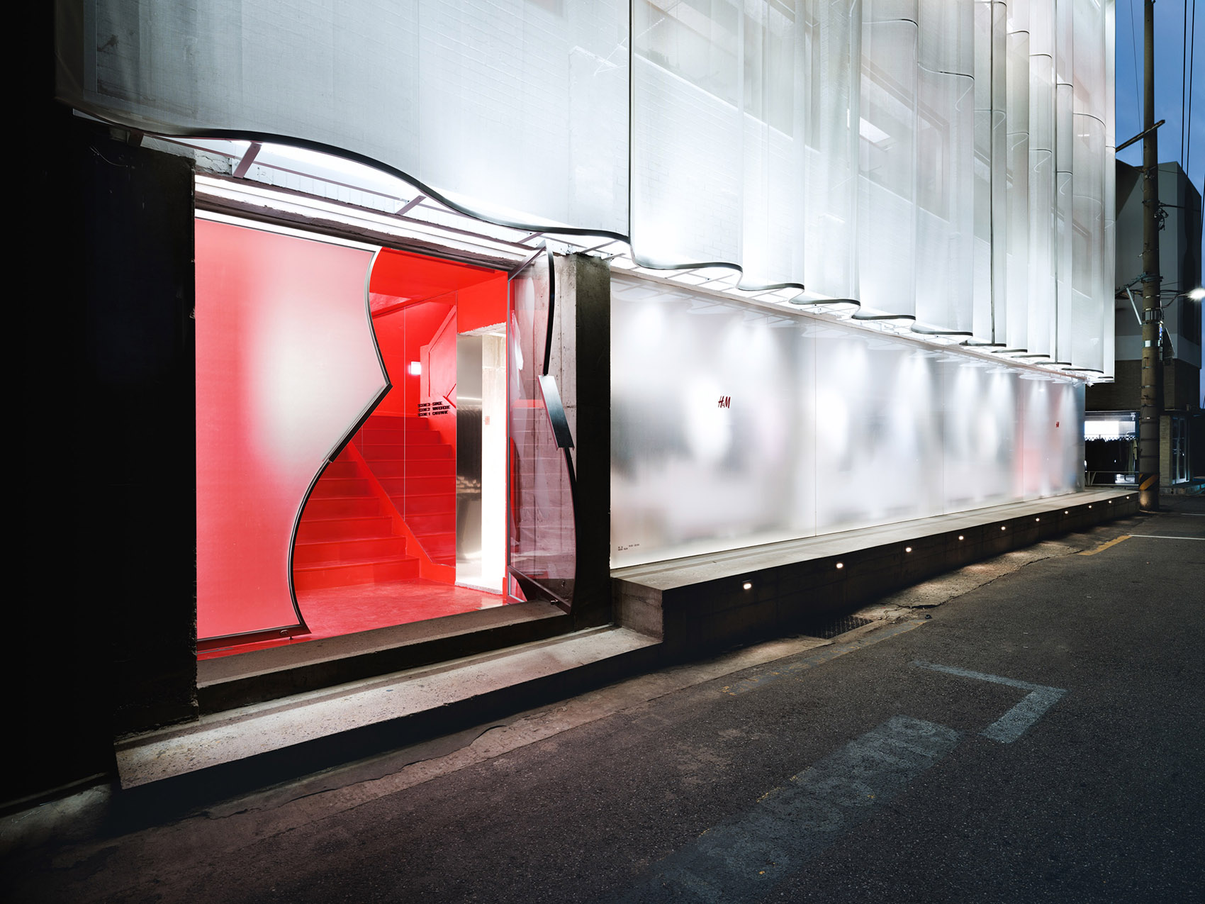 H&M首尔圣水洞店丨KoreaSeoul丨SKYnoa-72