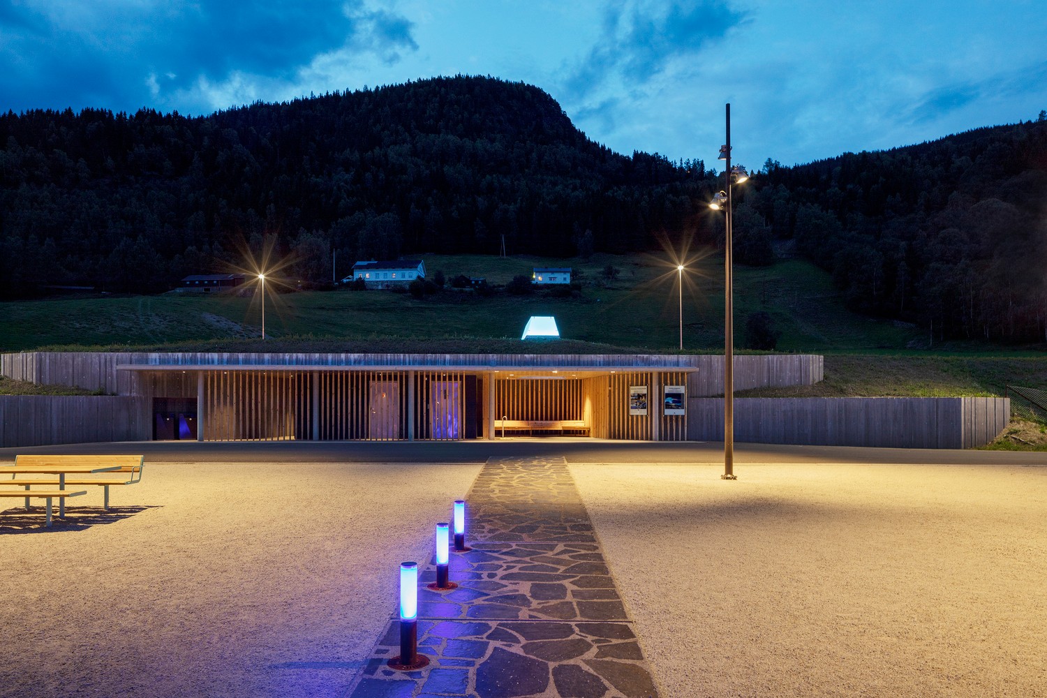 Krekke 高速公路休息区 | 公园与休息的完美融合-14