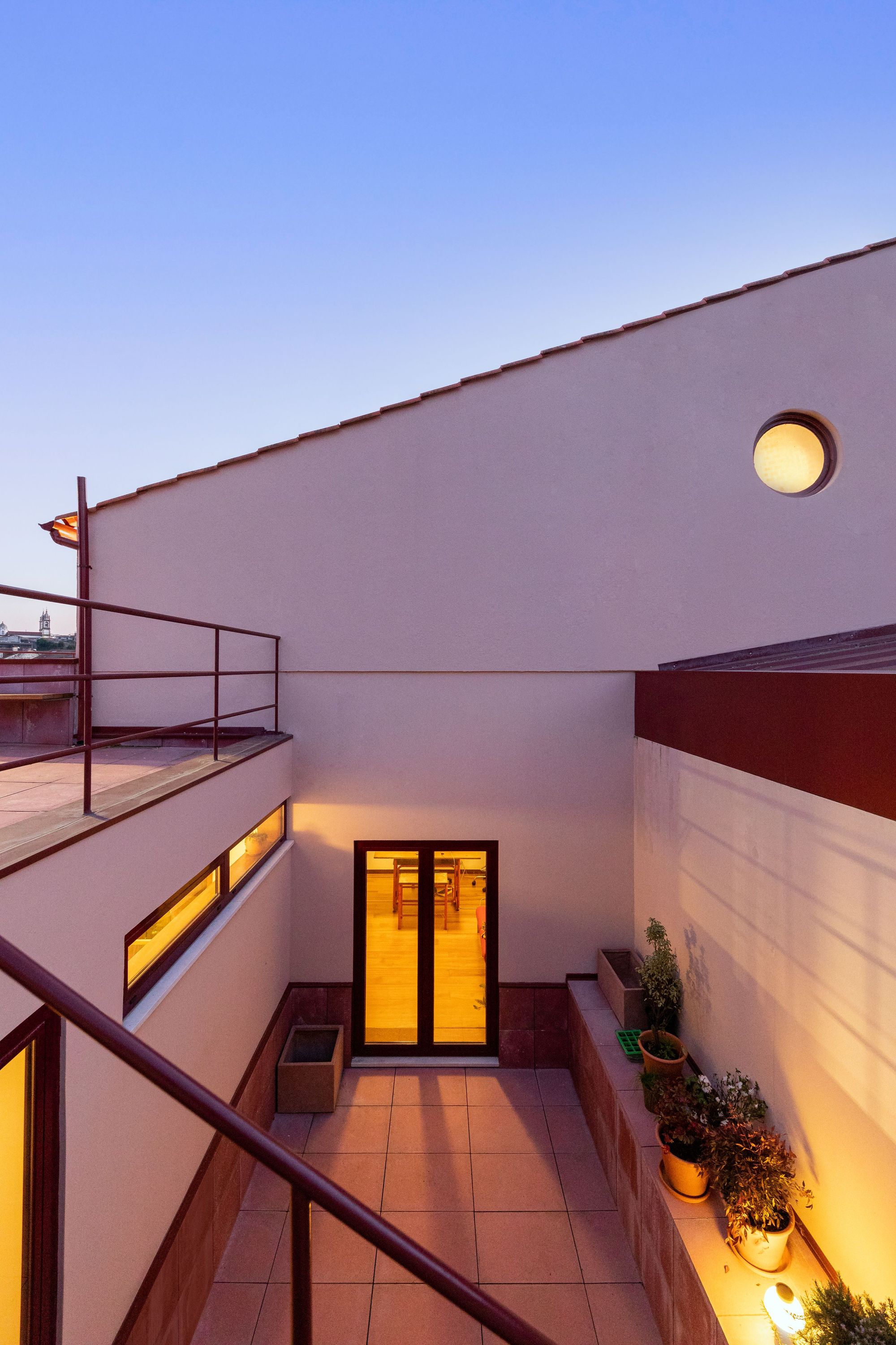 116B 公寓丨葡萄牙丨André Simão & Nuno Bessa-23