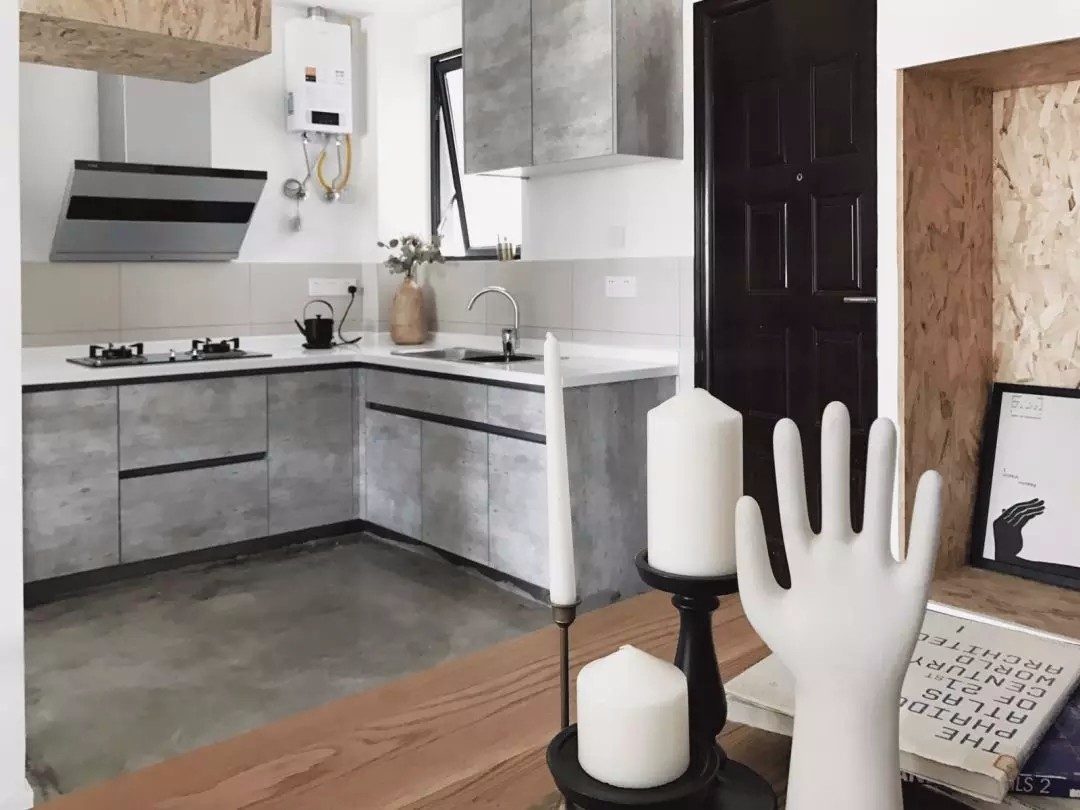 杭州 78㎡北欧风住宅开放式厨房与波纹玻璃书架设计-7