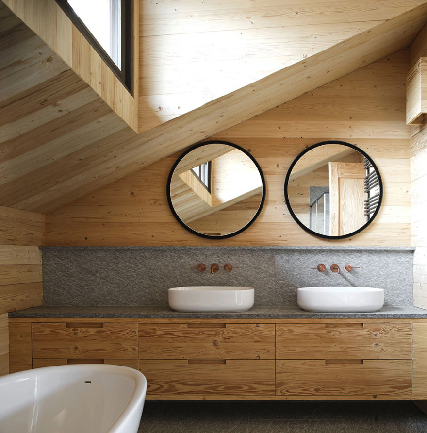 意大利阿尔卑斯山脉公寓的温馨优雅设计-21