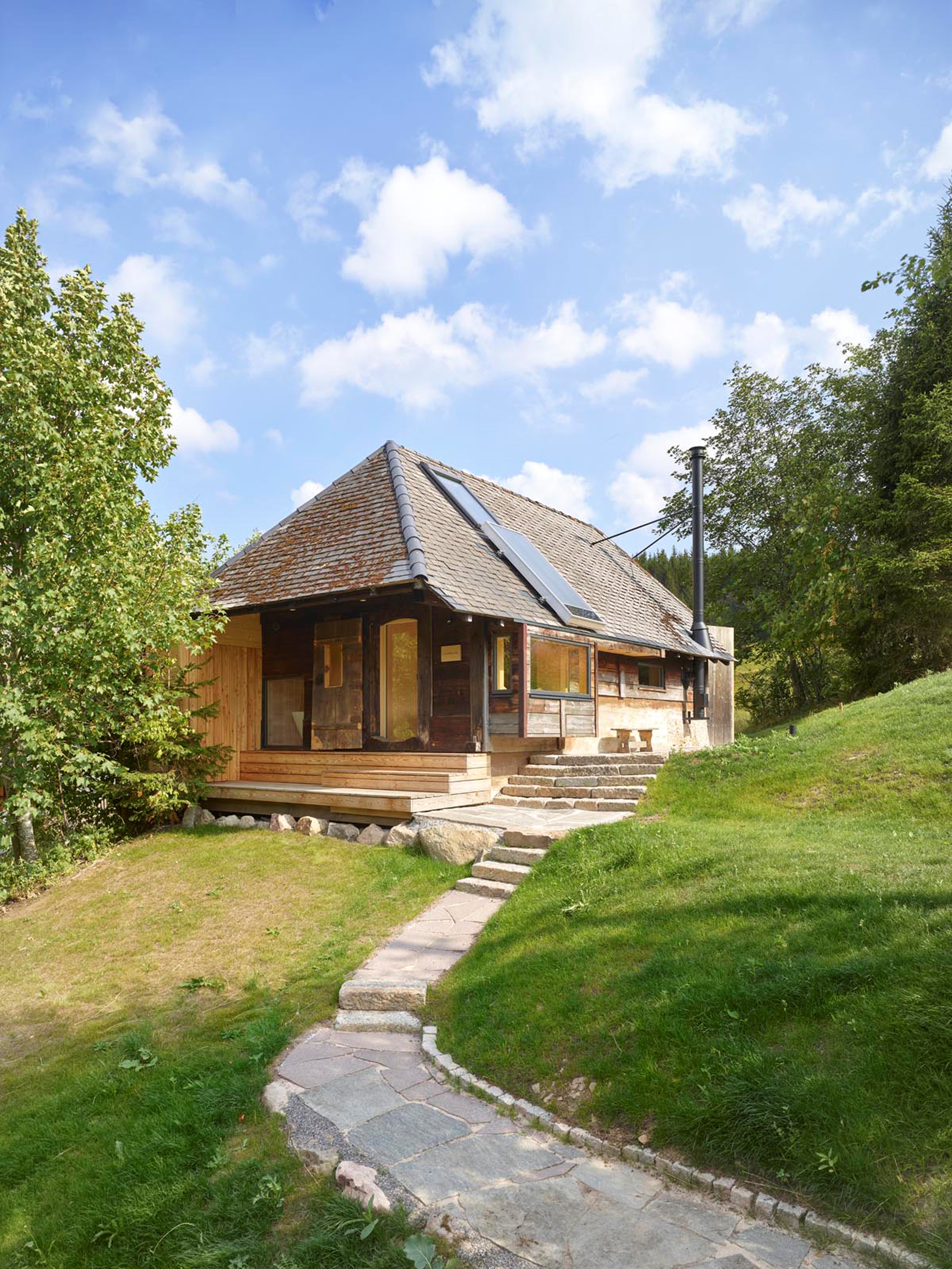 德国黑森林 1000 米高空的环保小屋-33