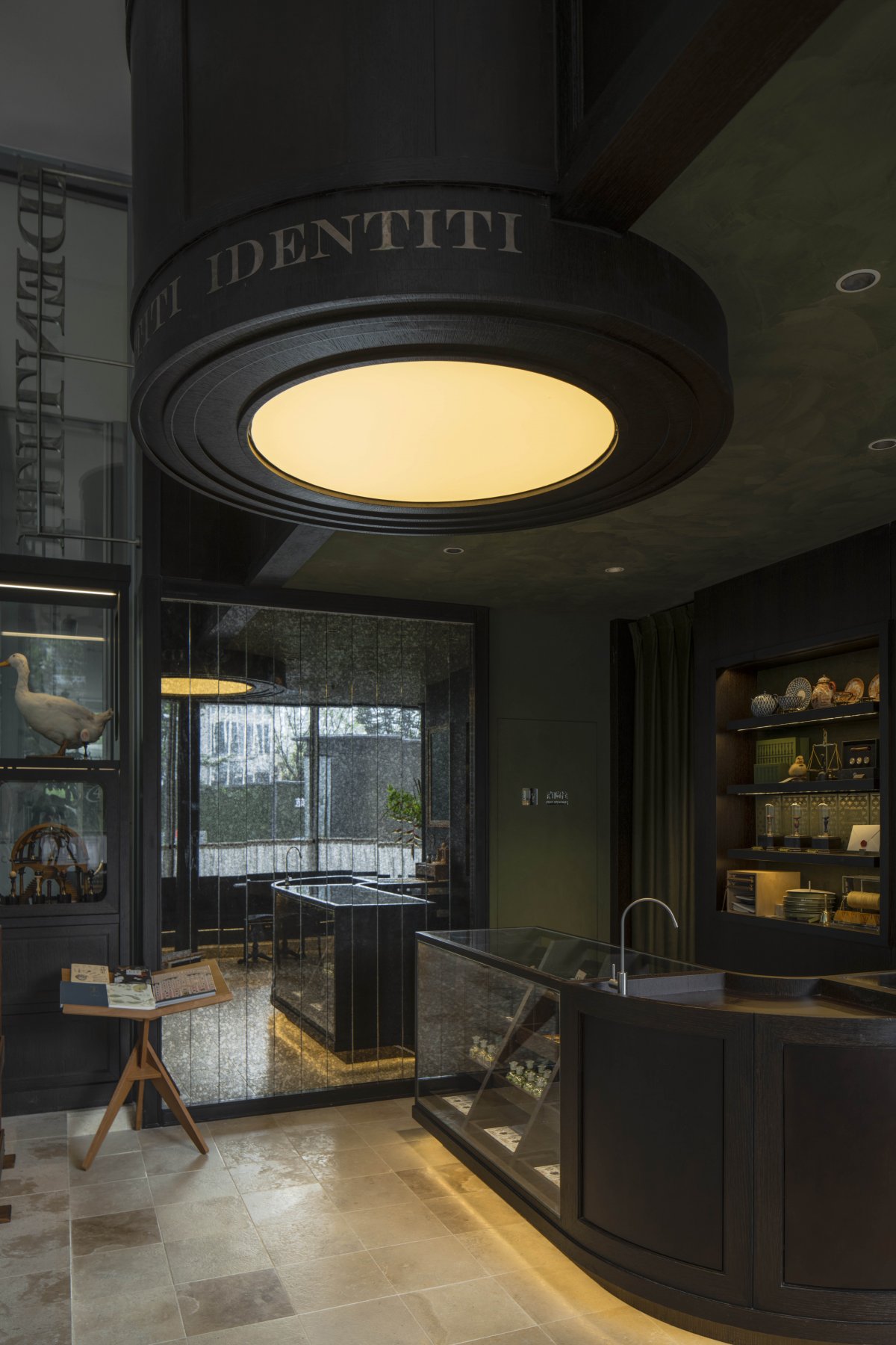 IDENTITI 复古印鉴商店空间设计丨喜叻空间研究-1