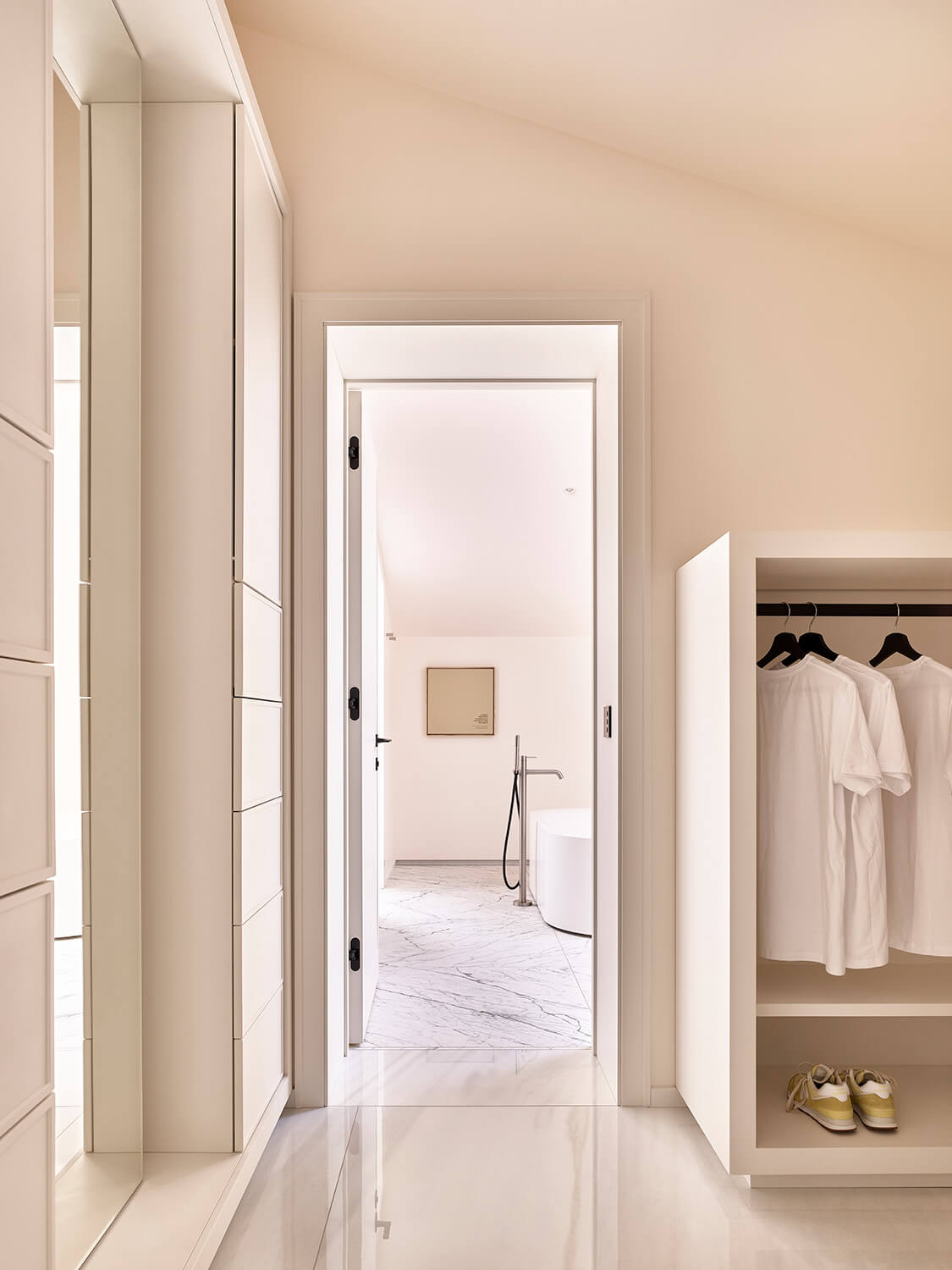 莫斯科色彩鲜艳的现代公寓丨俄罗斯莫斯科丨Well Done Interiors-95