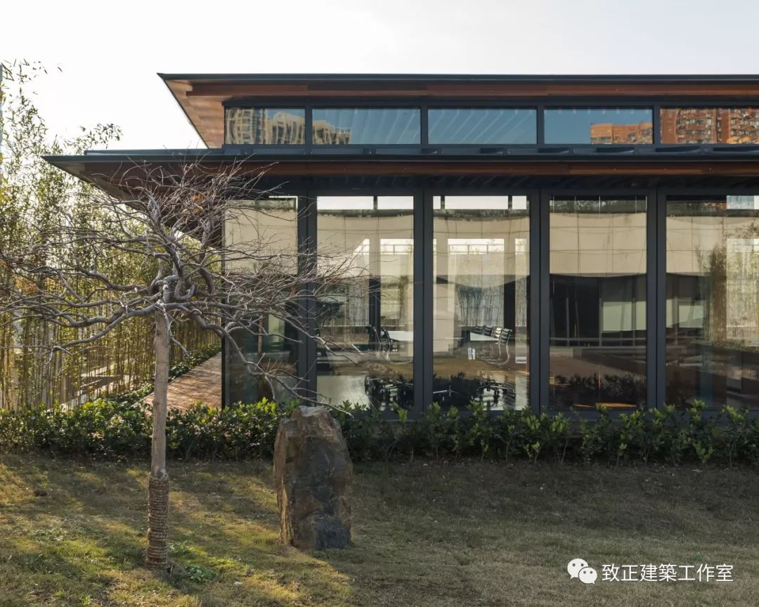 上海屋上三间 | 融于自然的轻钢结构会务空间-49