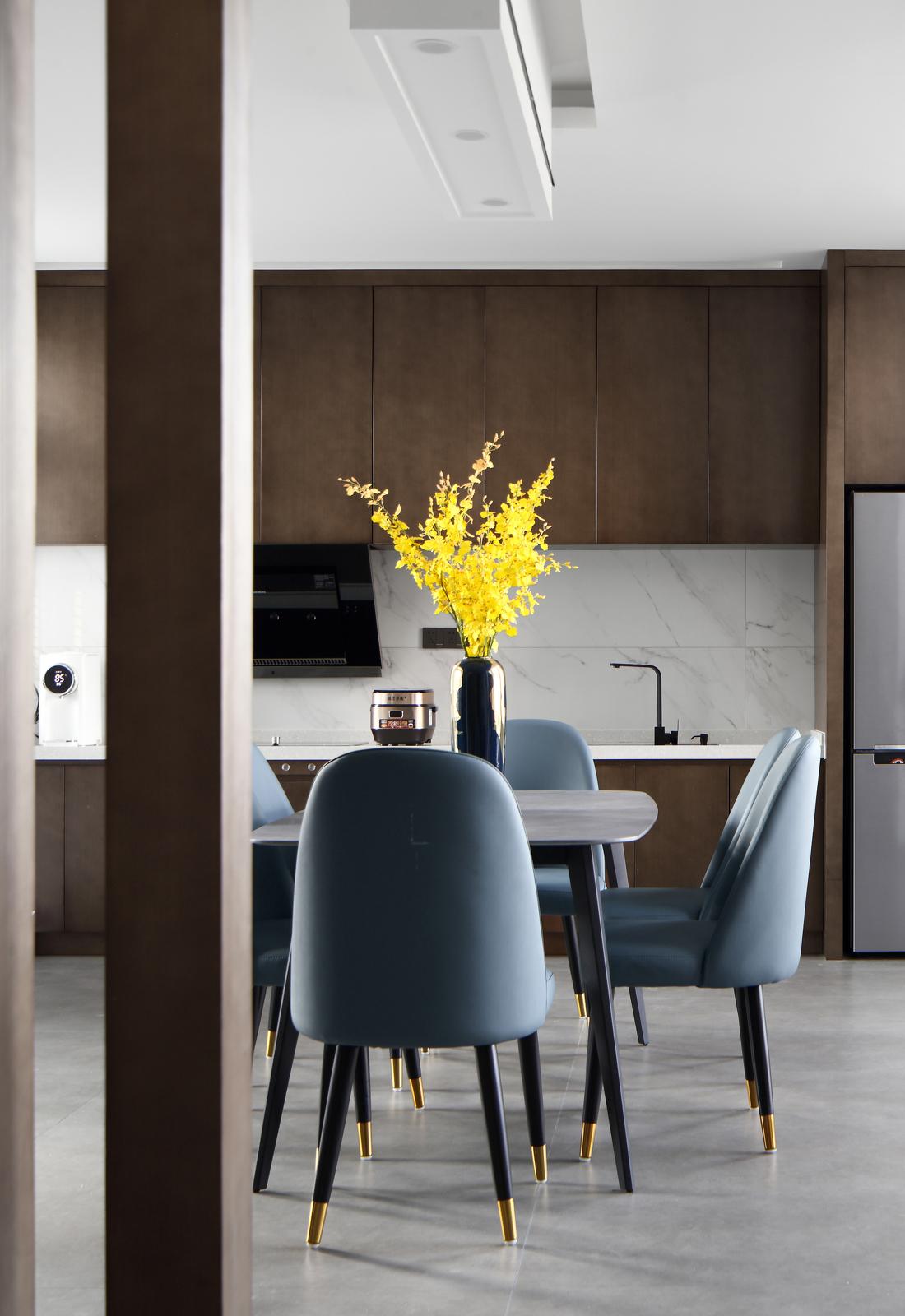 山湖之城 · 现代简约风格民宿设计-20