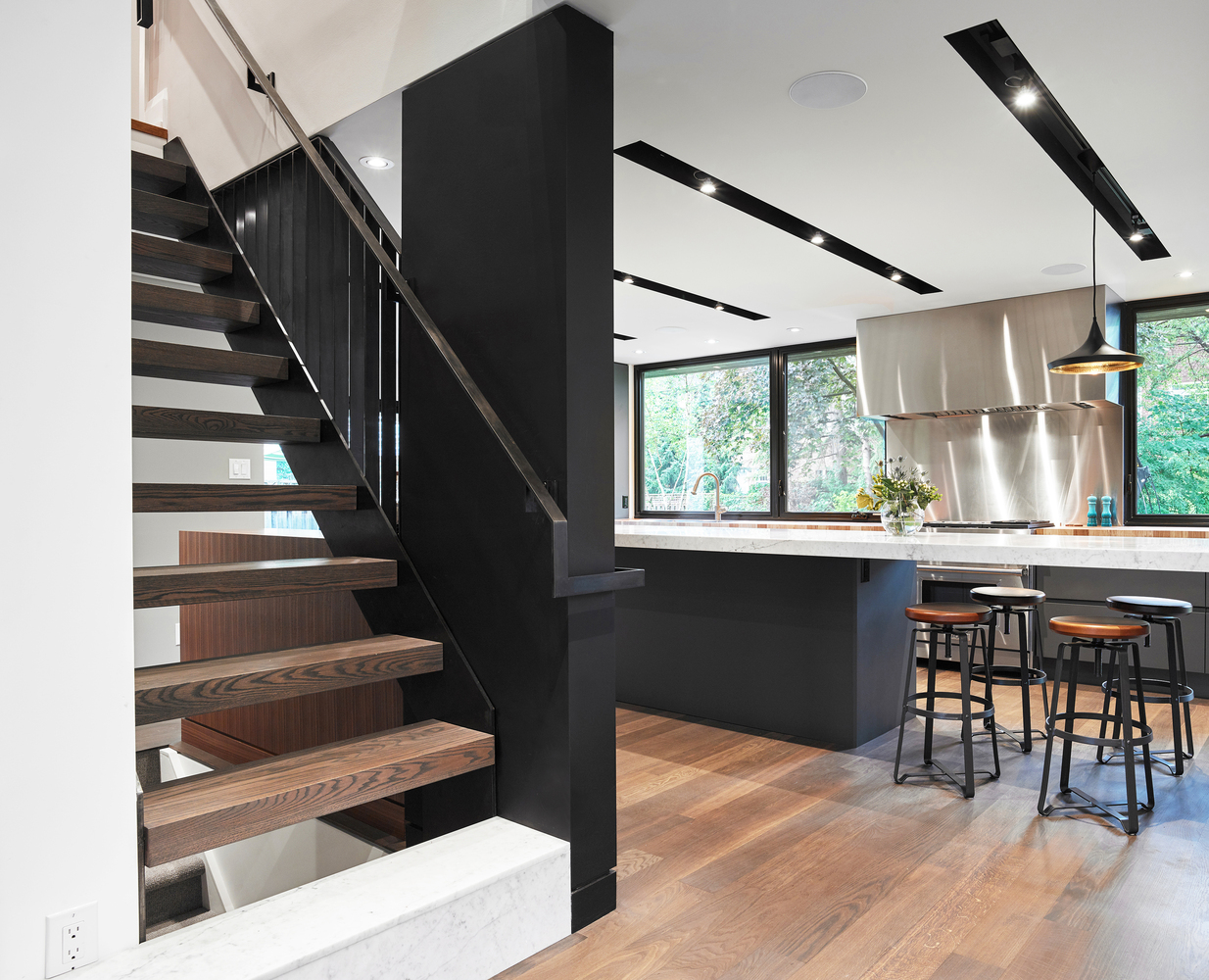 多伦多现代家庭住宅翻新-36