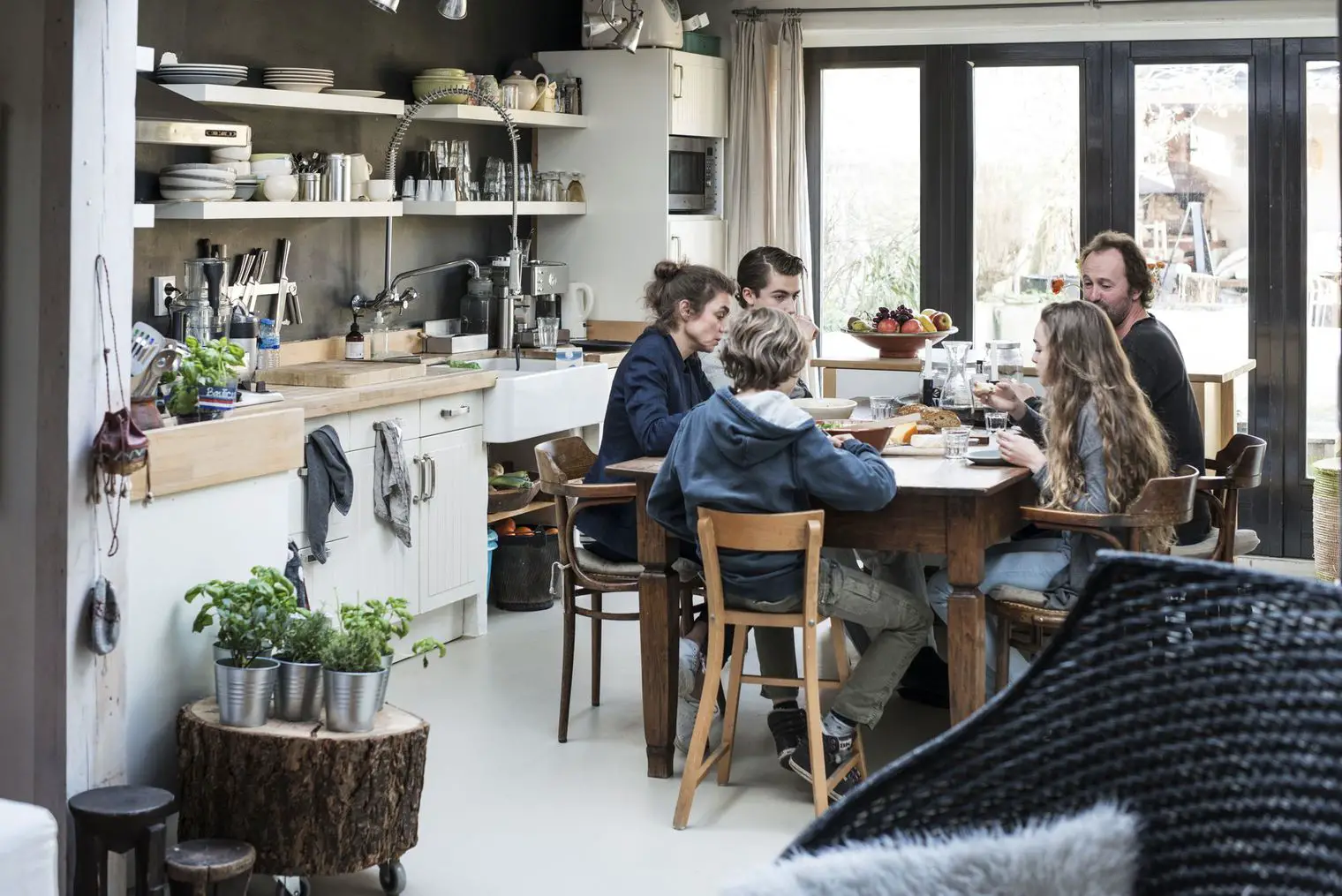 2017 宜家新品目录发布，简约设计引领家居潮流-11