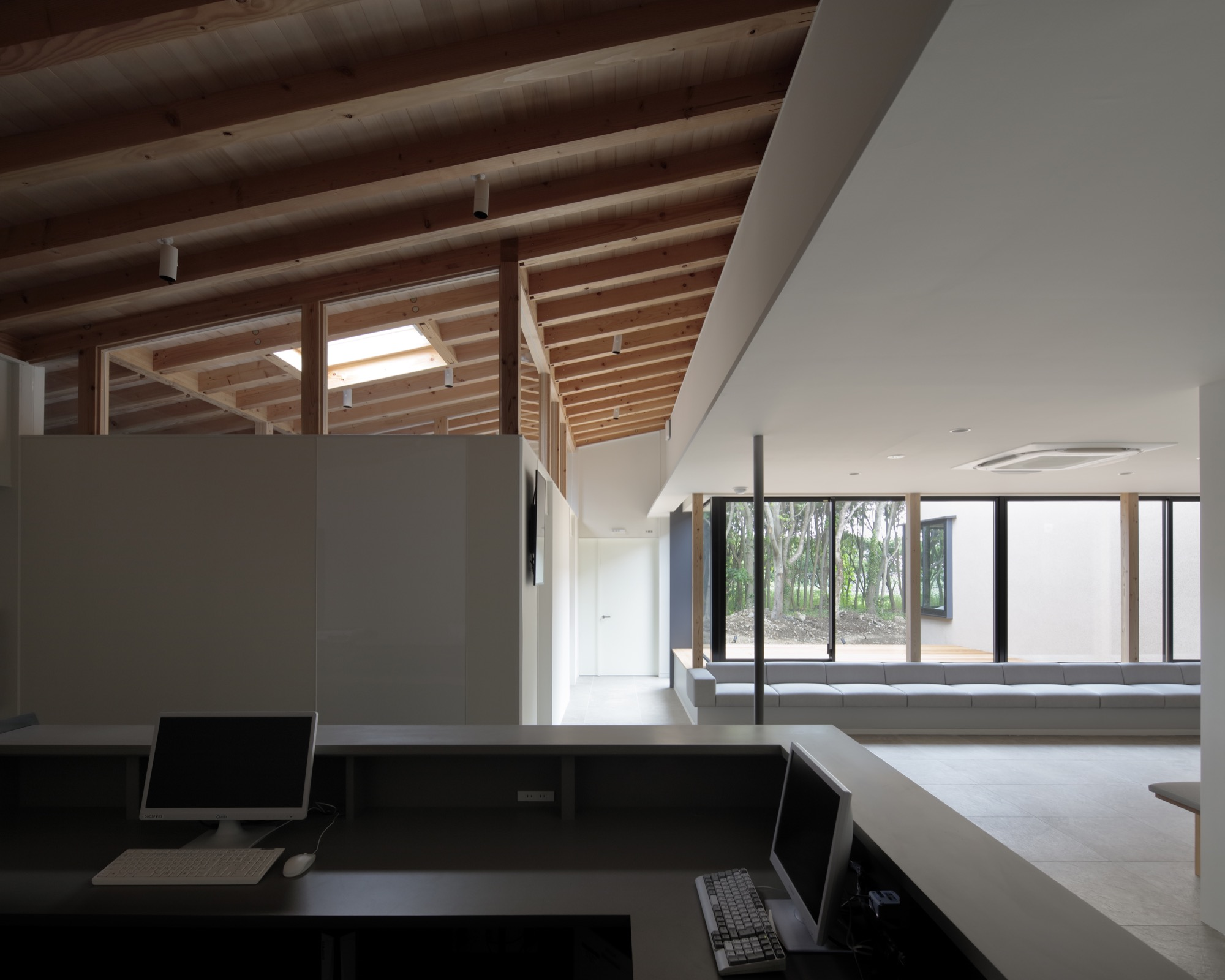 森のクリニック丨日本神奈川丨新素材研究所-2