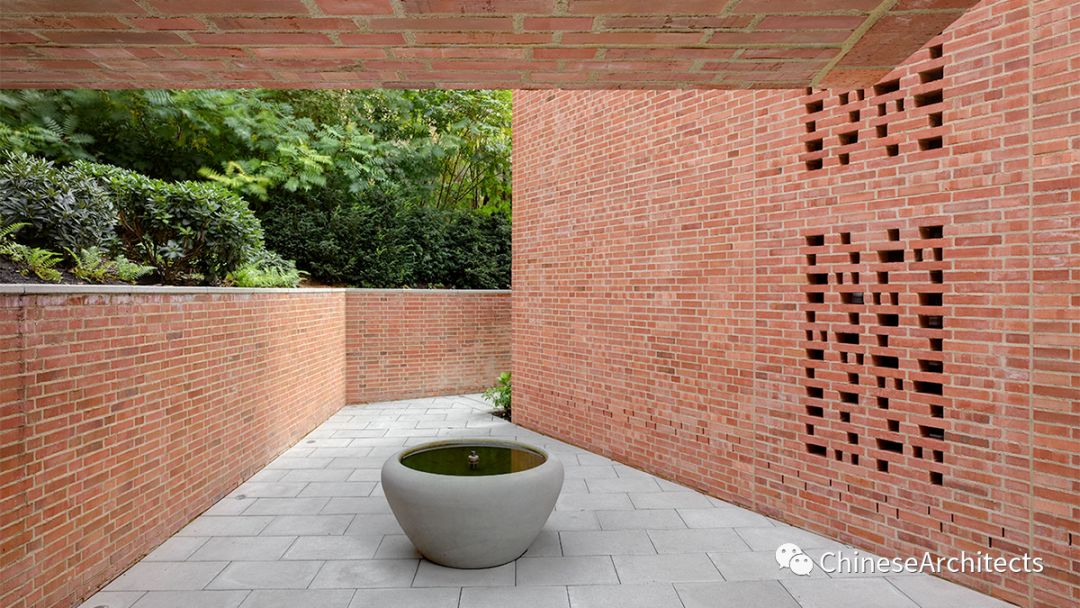 苏黎世优雅功能性公寓设计-18