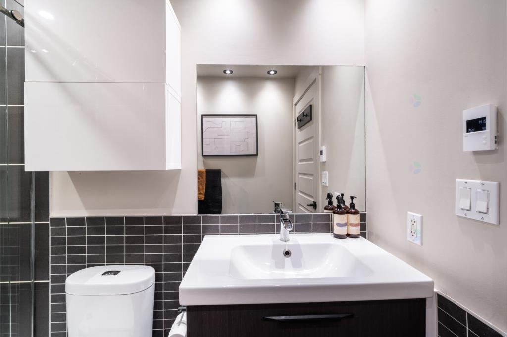 蒙特利尔比斯科特里维奥标志性建筑内的豪华公寓丨加拿大魁北克-32