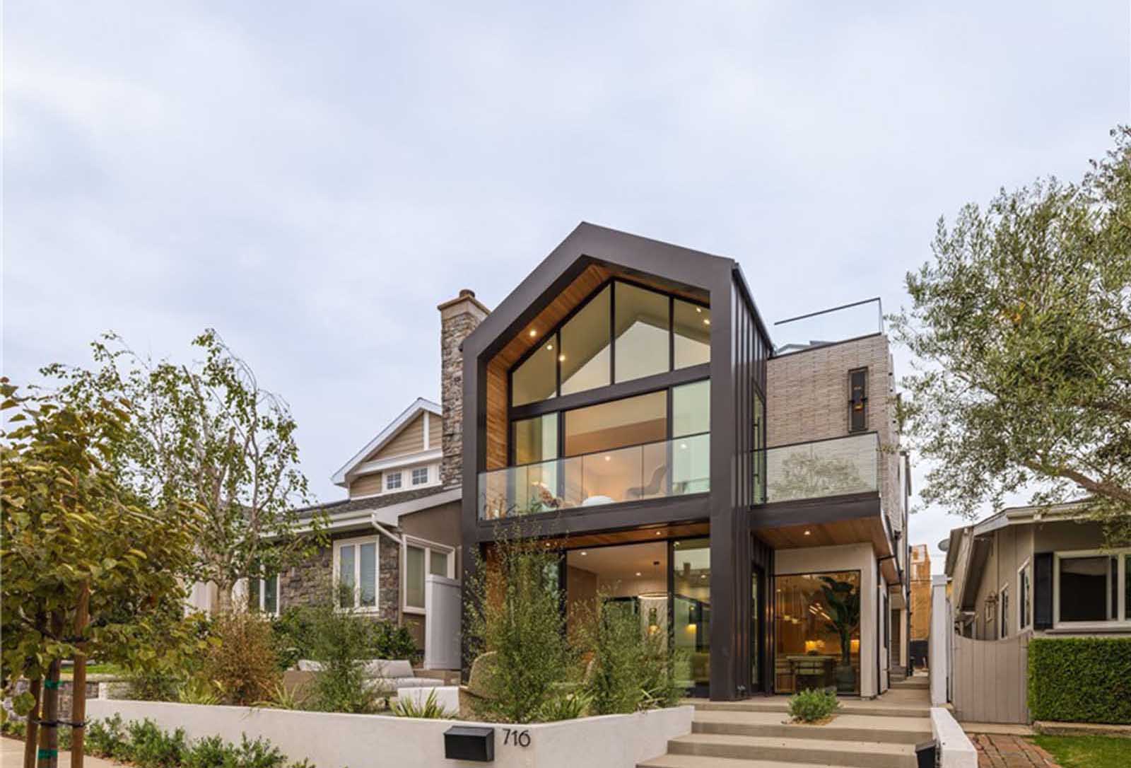 德尔马兰花酒店（注：Orchid是兰花，del Mar在西班牙语里有海边的、德尔马等意思，在很多情况下Orchid del Mar指海边的兰花主题酒店等场所，若有更准确的背景信息，翻译会更精准） 丨ARCHIMORPHIC-9