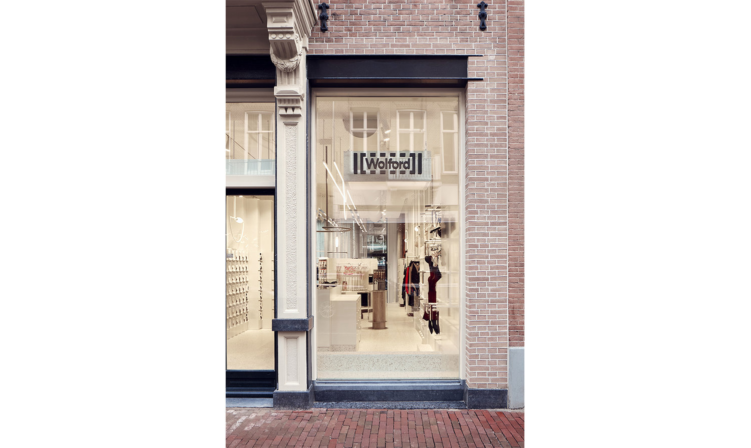 WOLFORD FLAGSHIP STORE AMSTERDAM Studio Modijefsky-9