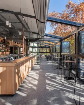 Studio Nine Architects 翻新 165 岁 Strathmore 酒店，打造现代都市新地标