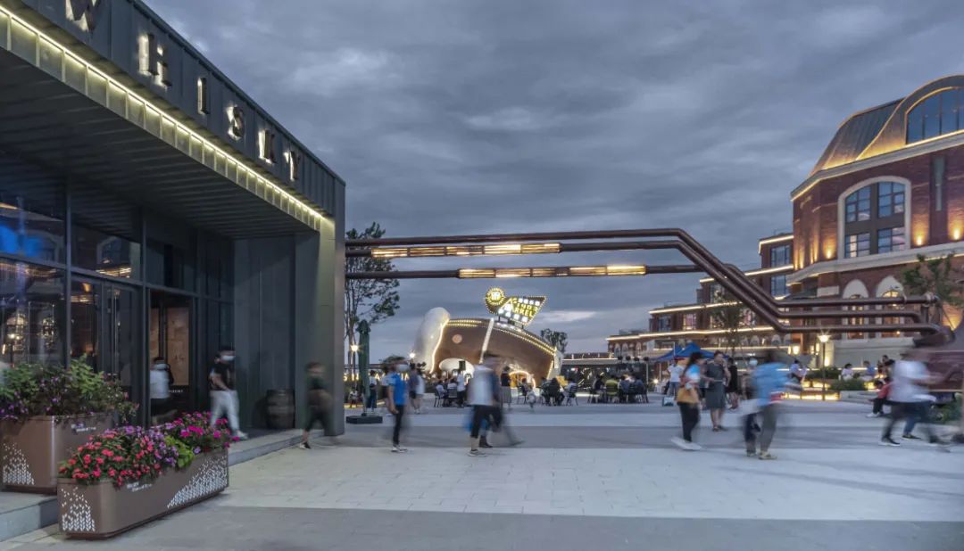 夏的热烈在麦芽香气中 ｜青岛啤酒 · 时光海岸精酿啤酒花园-55