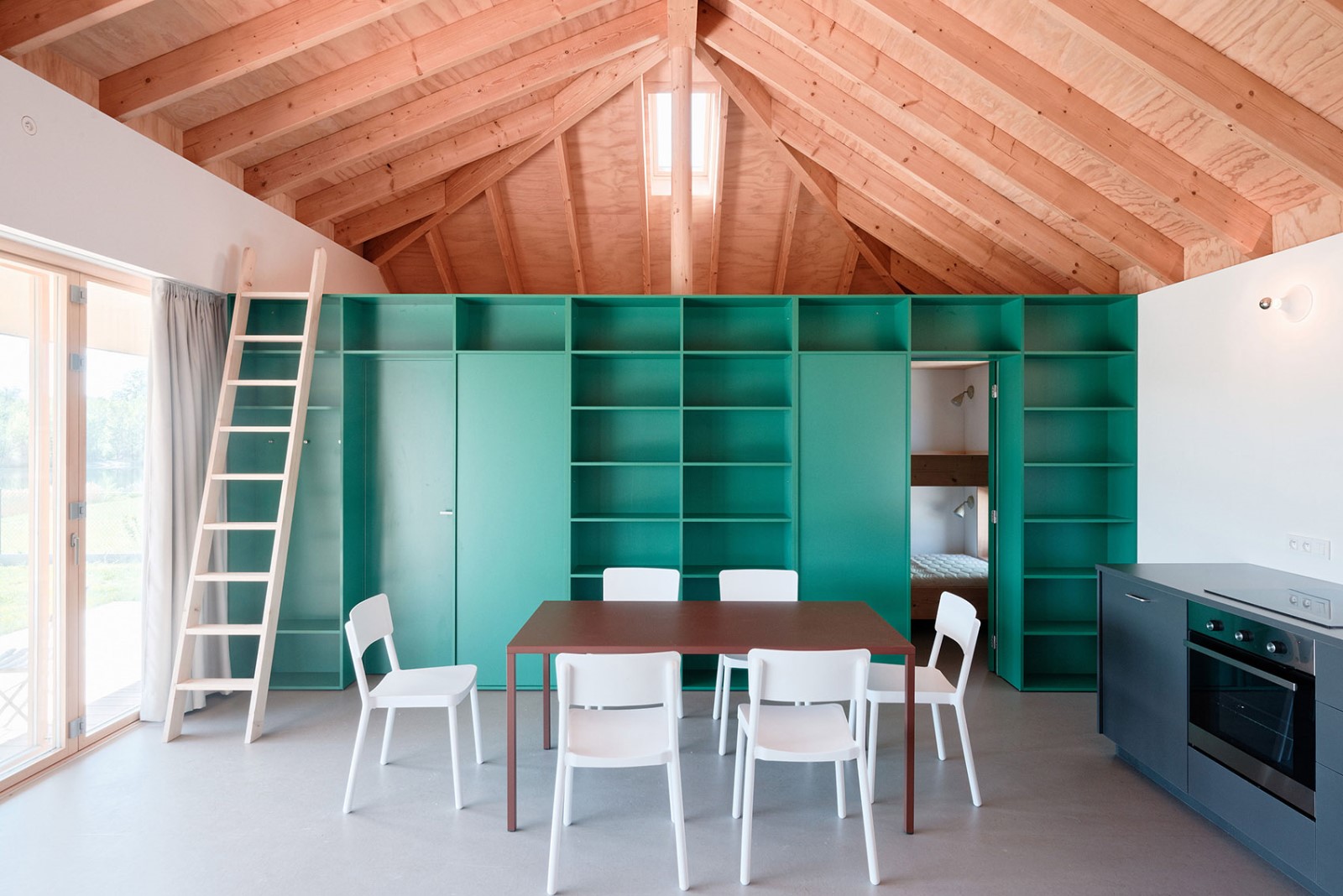 VOJ湖边度假屋，斯洛伐克 / JRKVC-28