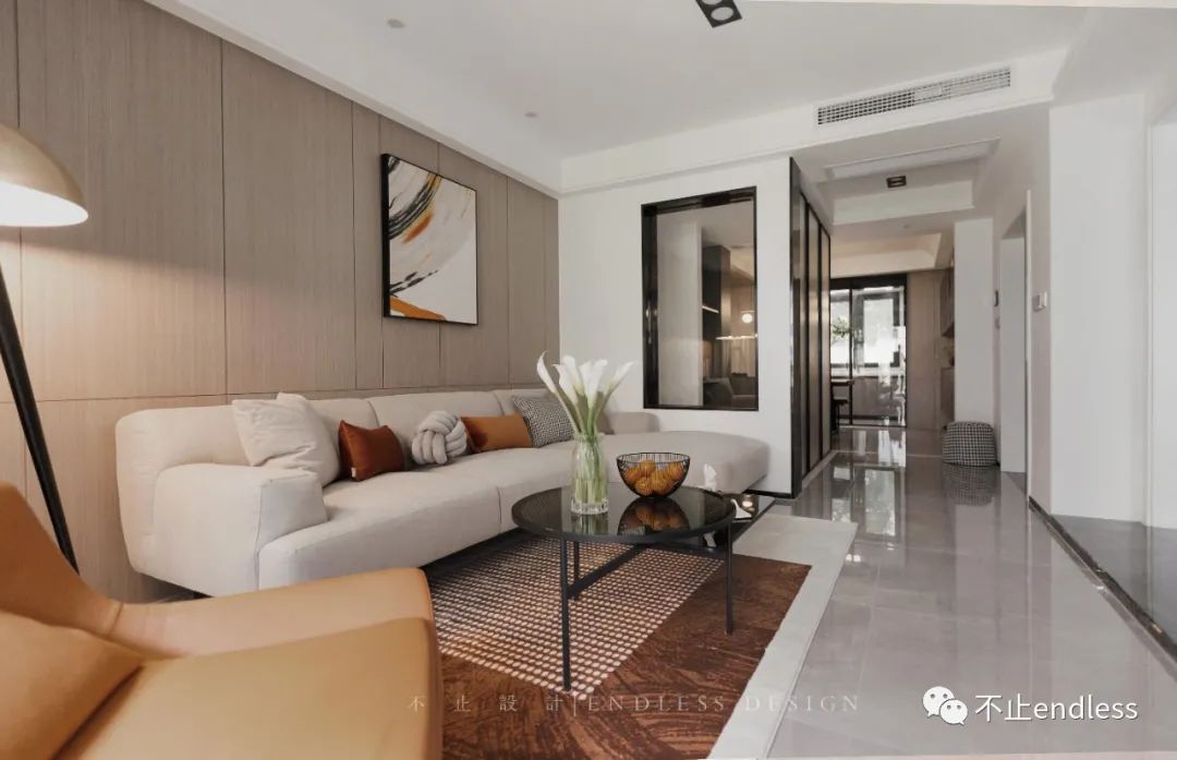 温润雅致，自然光照的复式住宅设计-6