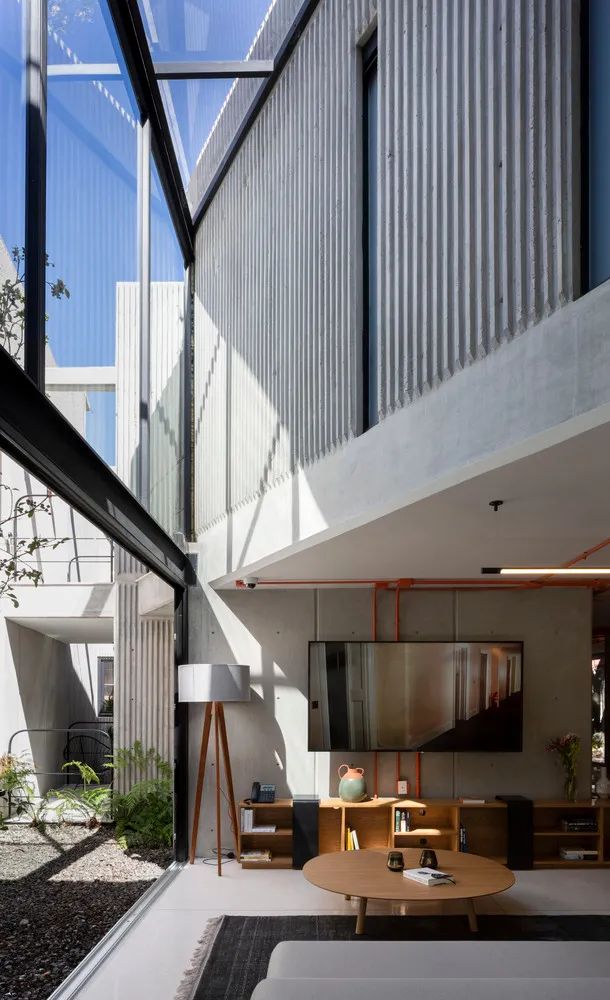 学生共享生活社区 · Interlomas 公寓丨墨西哥墨西哥城丨勾勾手设计网-25