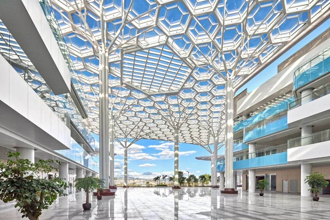 滇南中心医院 | 模块化设计，生态蜂窝建筑-60