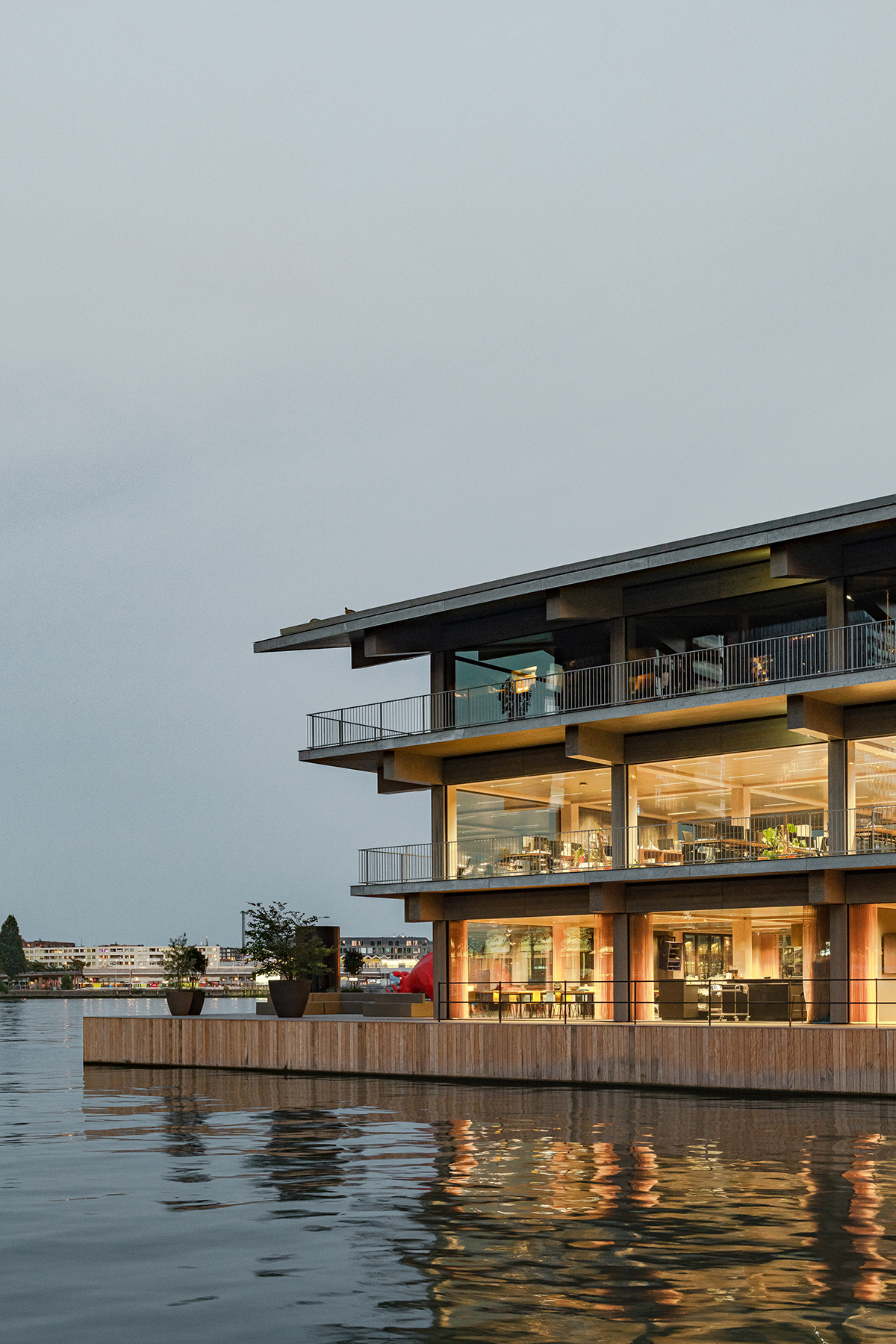 鹿特丹漂浮办公楼丨荷兰鹿特丹丨Powerhouse Company-7