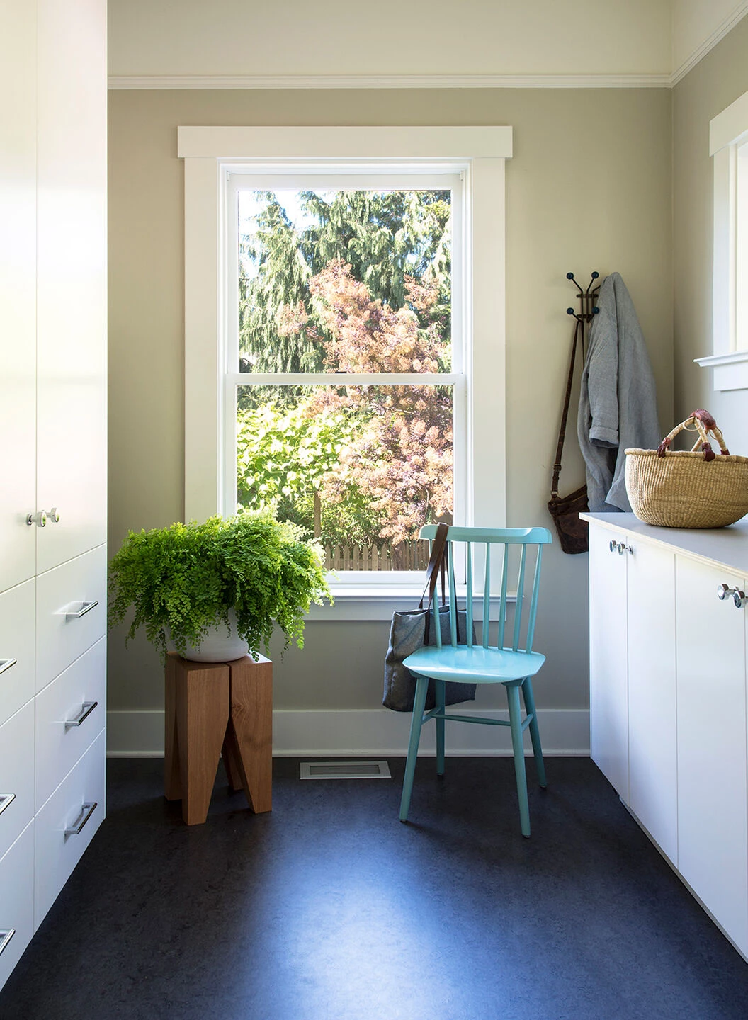 现代简约风二层楼房改造丨DeForest Architects-19