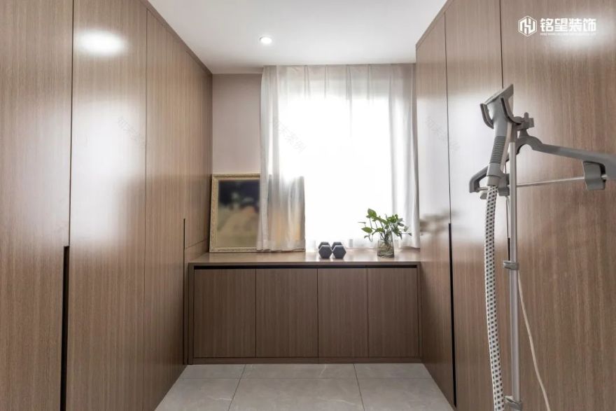 明发滨江新城 · 现代简约的无边界空间丨铭望装饰-42