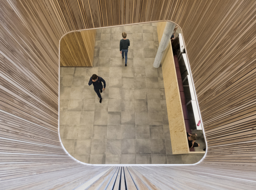 丹麦 Katrinedals 学校翻新融入城市,环保设计成社区活力中心-40