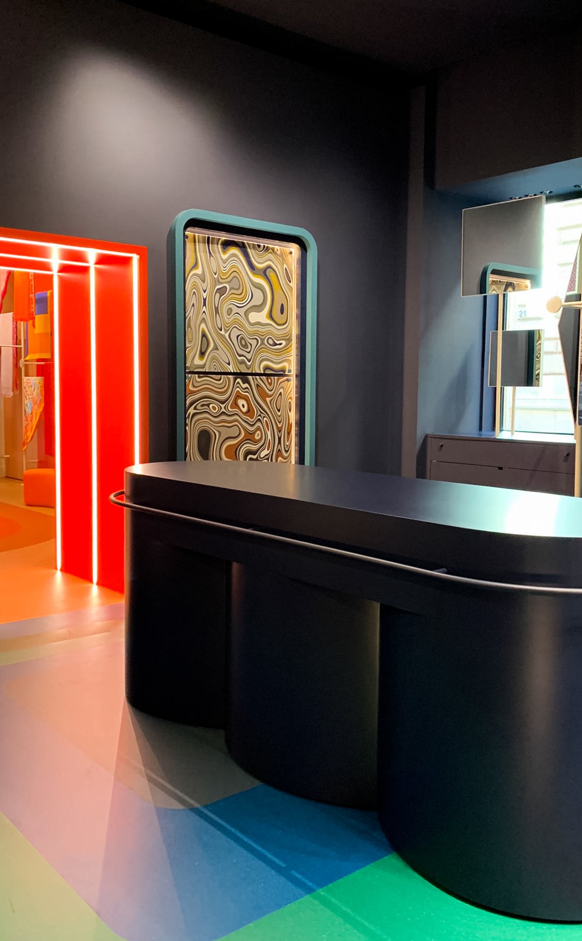 爱马仕罗马快展店丨意大利罗马丨Elisa Ossino Studio-10