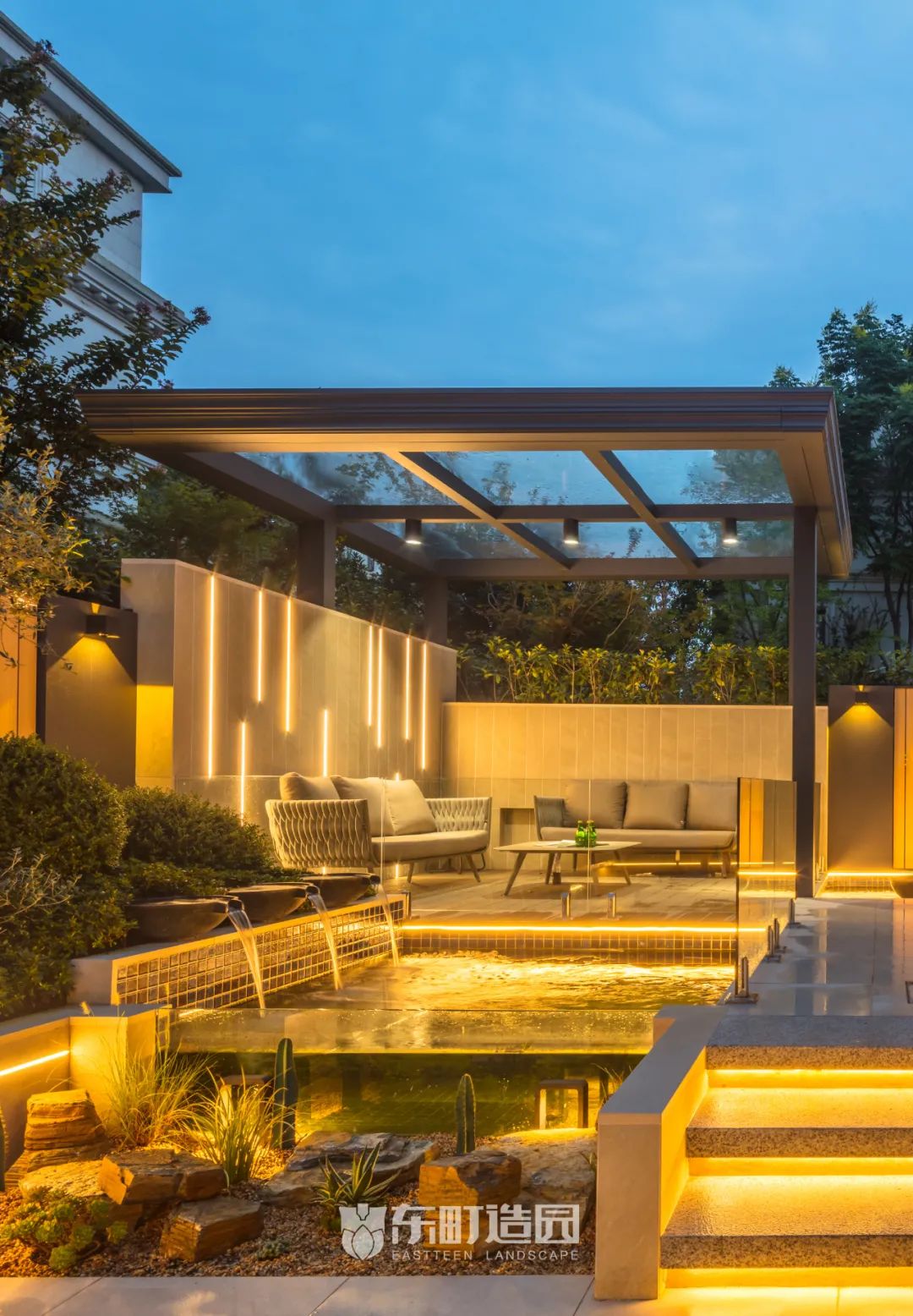 80㎡现代简约庭院，水景与夜景的完美融合-44