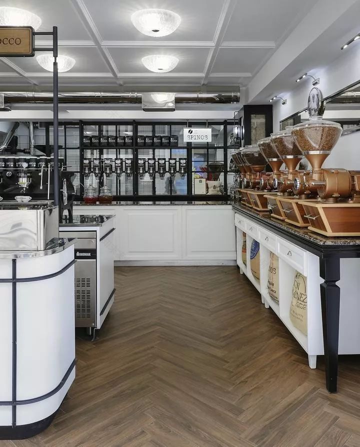 两个咖啡店,看懂外国人对待咖啡的态度-34