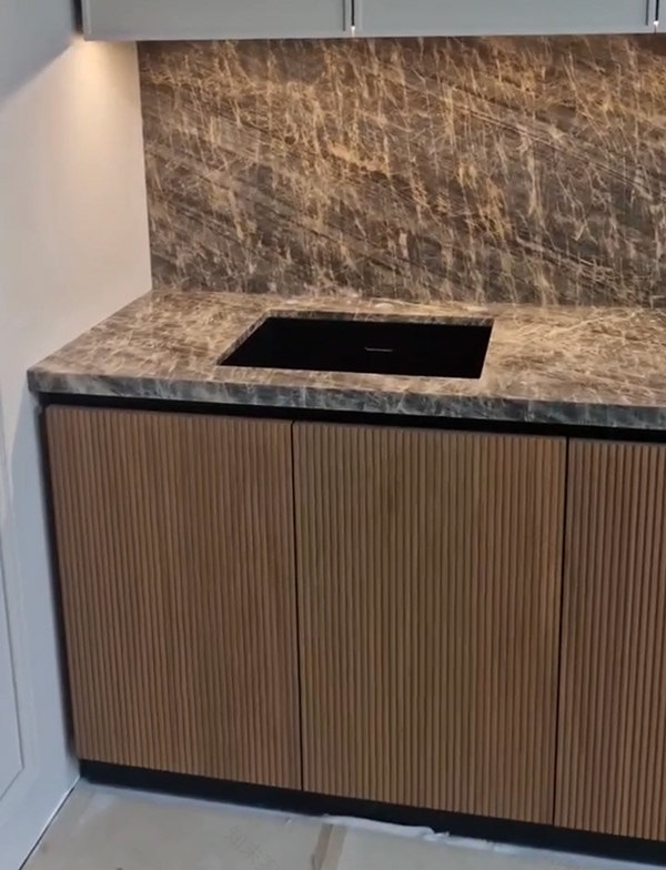 天空石英石厨房丨俄罗斯莫斯科丨Kameno Cube Stone Atelier-2