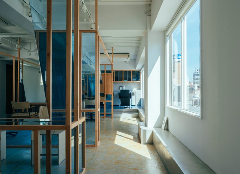 由于neute并非常见词汇，不清楚其确切含义，无法提供准确翻译 丨未明确提及整体设计方,涉及榎本太一,宇坪伸二等相关人员-50