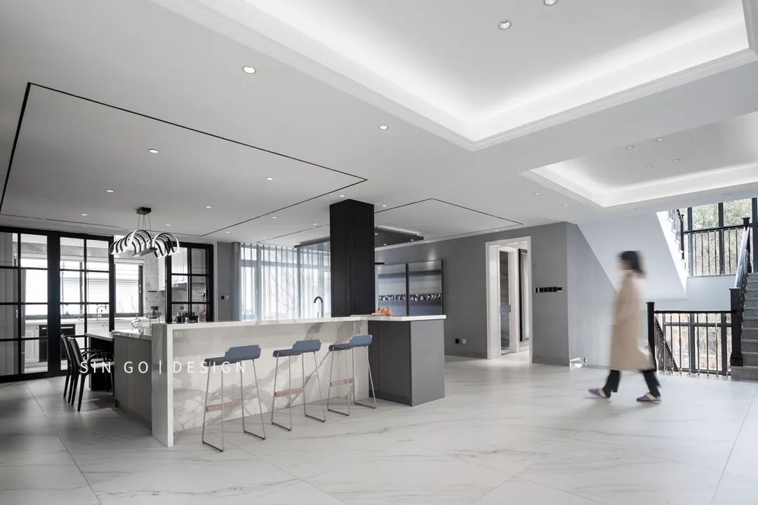 五大设计牛人教你打造“女王级”衣帽间-70