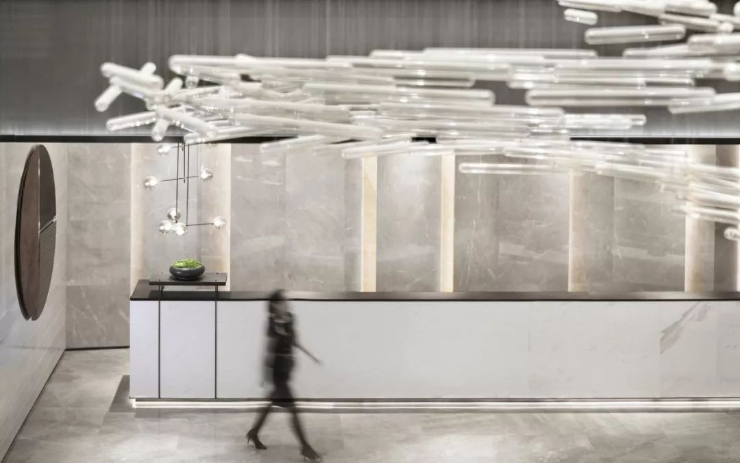 上湖嘉园营销中心 | 光影空间的人与景对话-25