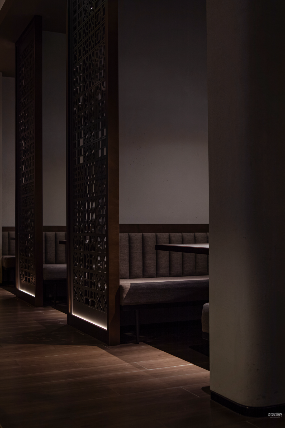 晓长安 · 闹中取静的新式创意陕菜餐厅丨中国西安丨郭莘空间设计-57