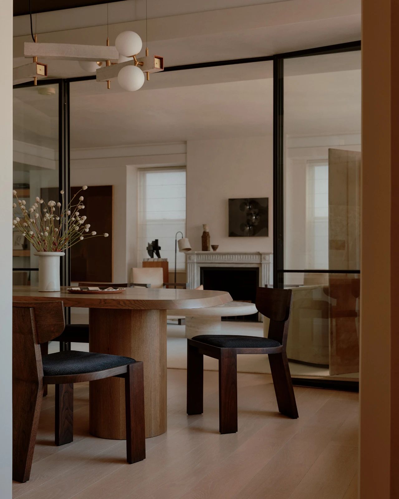 美国知名彩妆设计师Mario Dedivanovic的静谧寓所丨美国纽约丨Nicholas Obeid-34