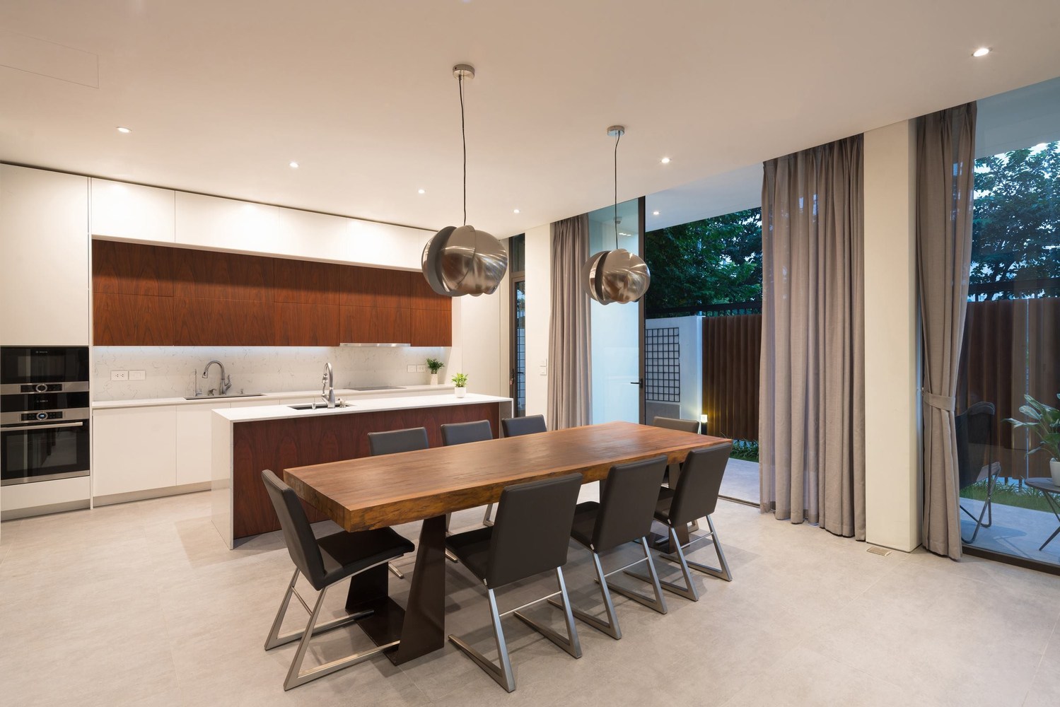 越南城市角落别墅 | 现代风格与自然景观的完美融合-65