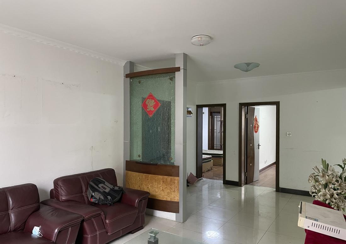 95 后小情侣的梦之屋 · 老旧学区房变身温馨婚房丨中国江苏-18