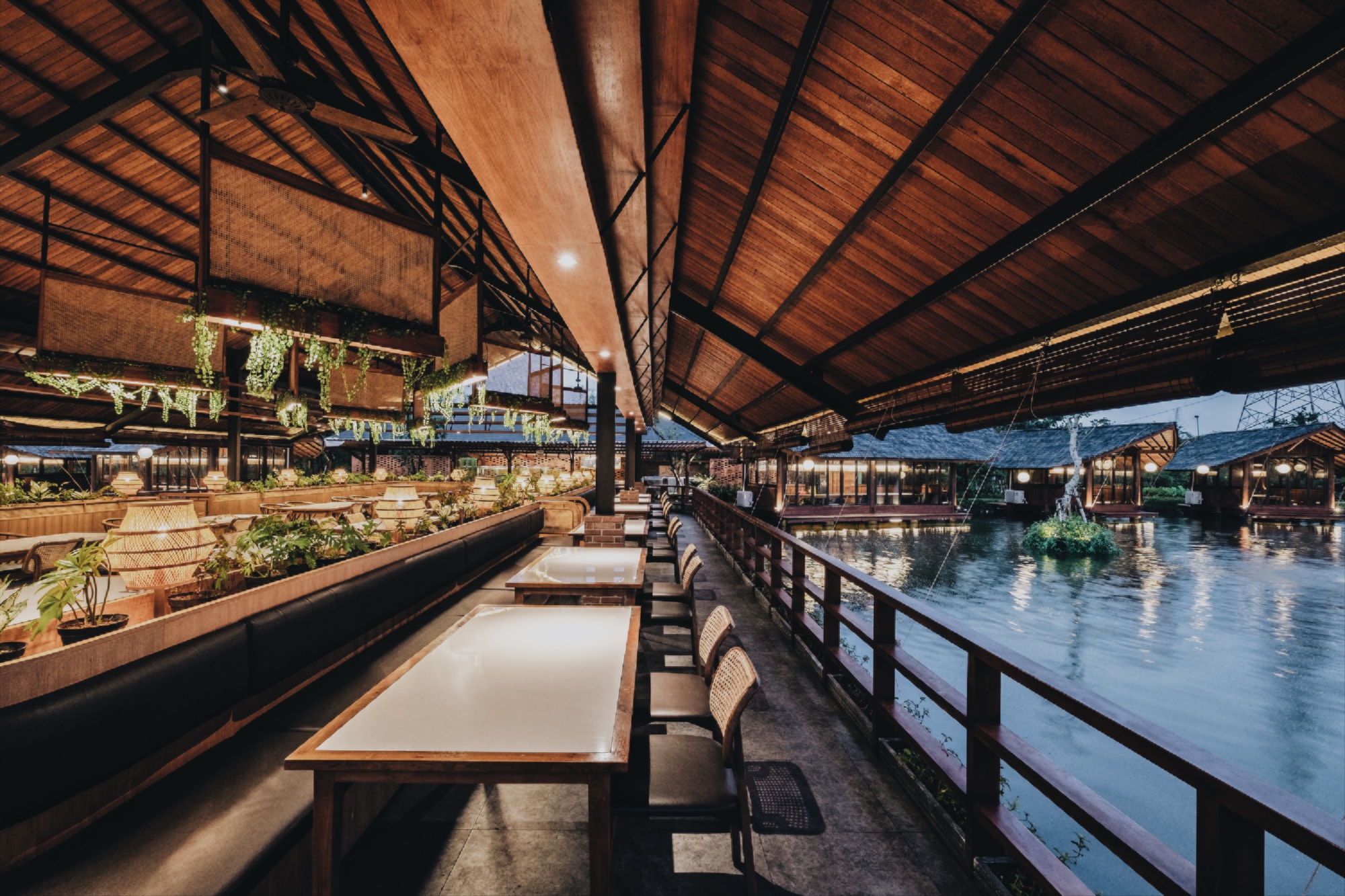 塔拉加桑皮伦亭阁丨印度丨Seniman Ruang-36