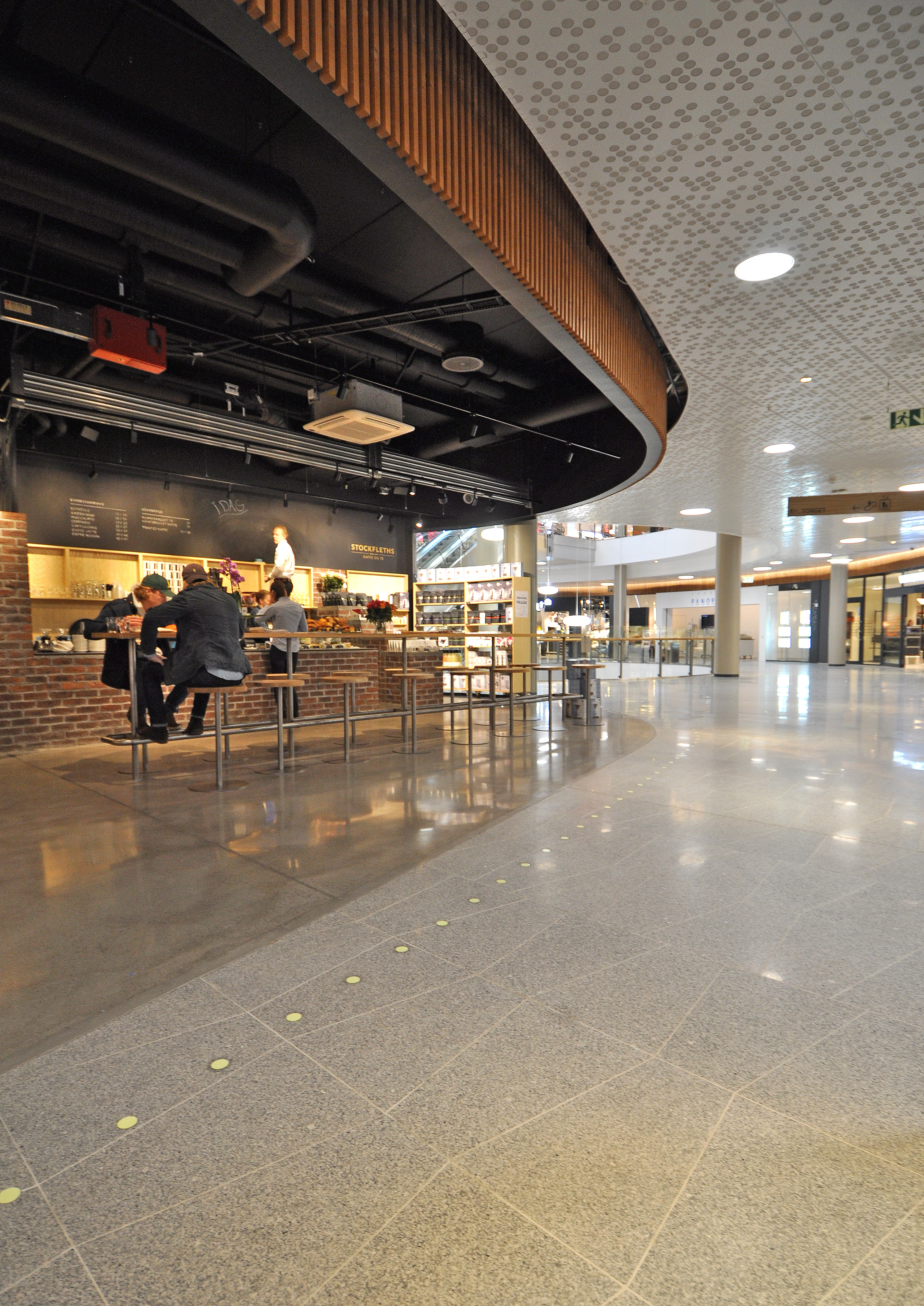 挪威 Fornebu S 环保购物住宅中心-29