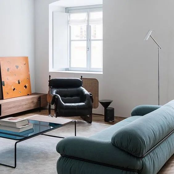 Gianfranco Frattini 设计 Sesann 沙发风靡全球,成都环中心办公室案例展示-14