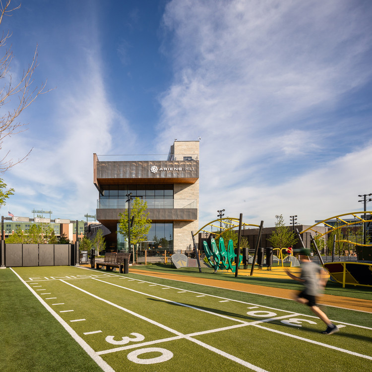 绿湾包装工雪橇山新区 · 公共领域活力设计-30