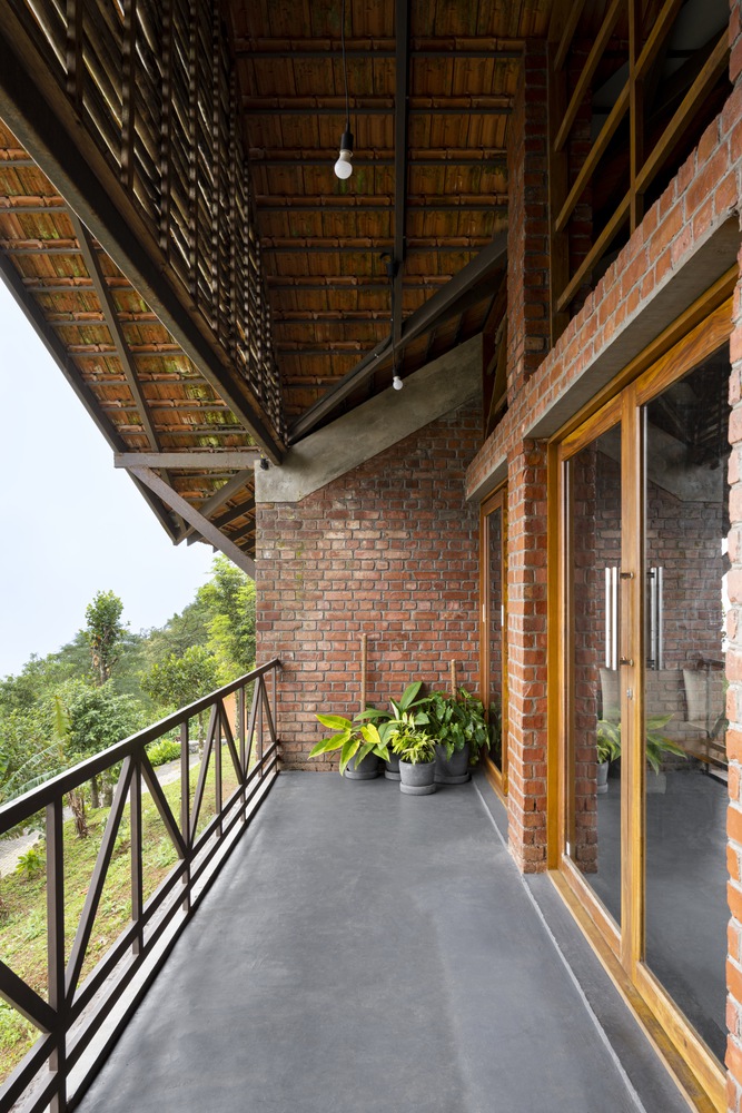 悬浮绿洲 · 印度 Idukki 山区豪华生态度假村丨Srijit Srinivas  ARCHITECTS-28