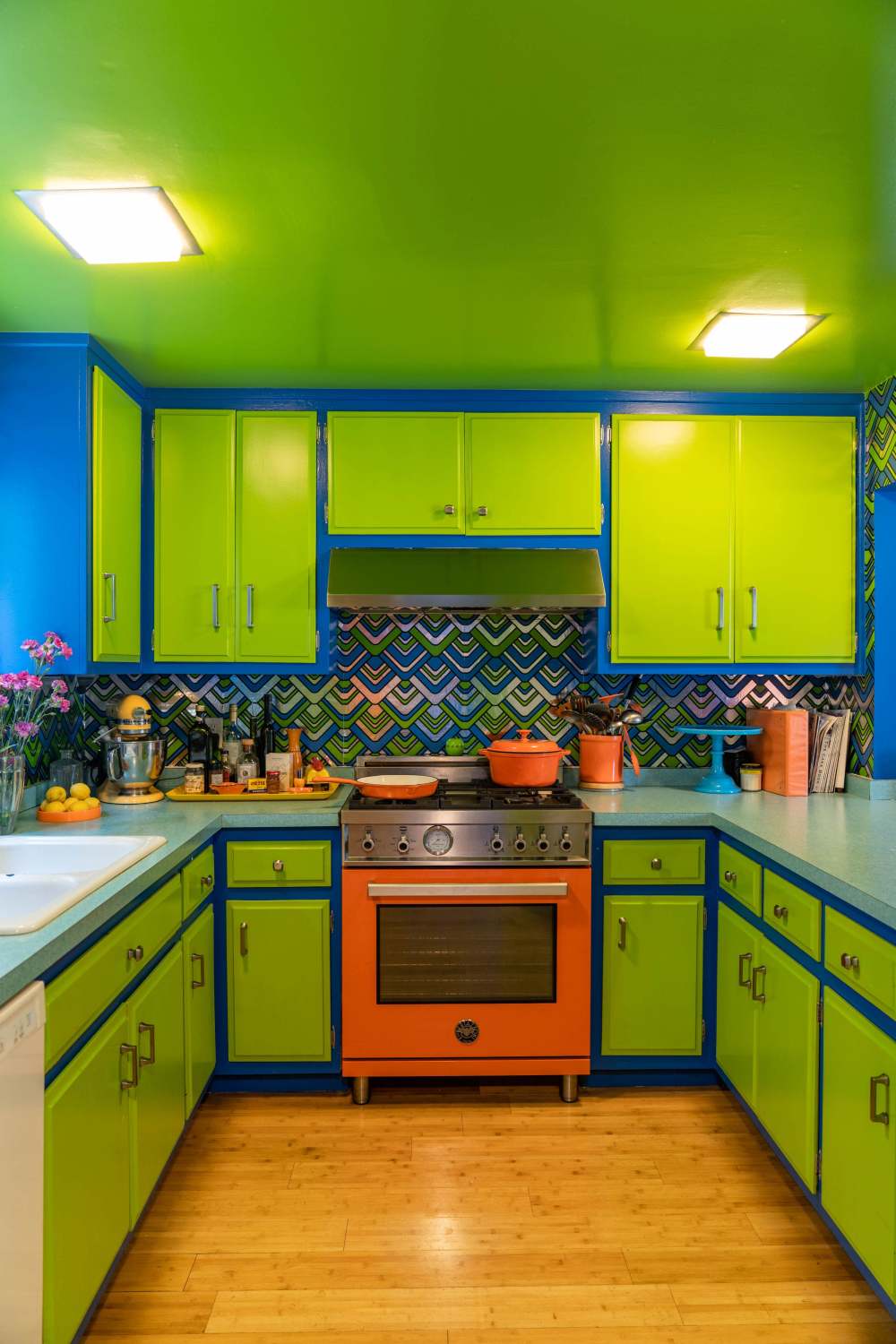 洛杉矶绿意盎然的空间奇迹-16